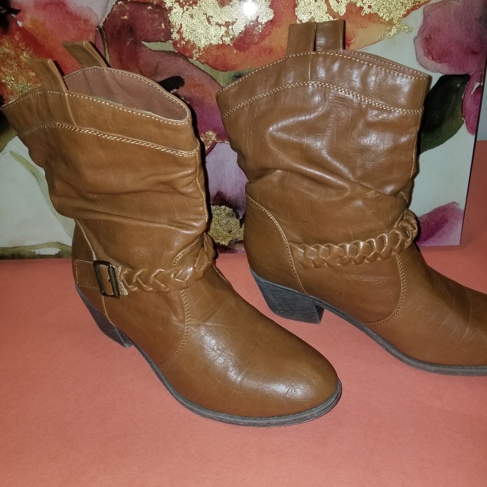 TAN WOMEN'S boots